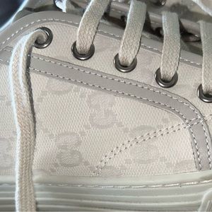 Gucci sneakers for her